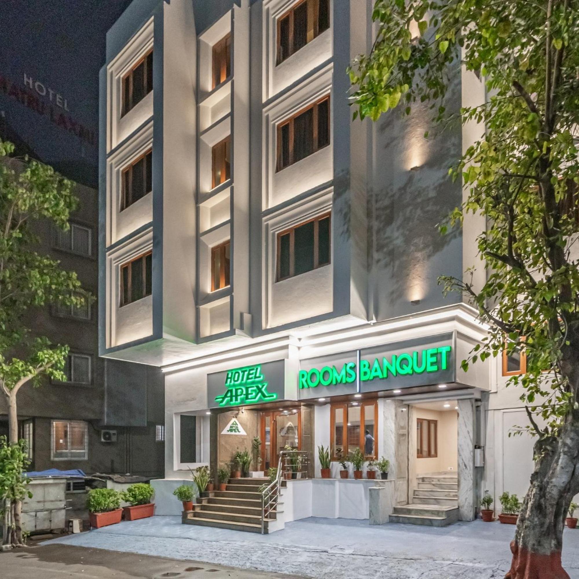 Hotel Apex سورات المظهر الخارجي الصورة