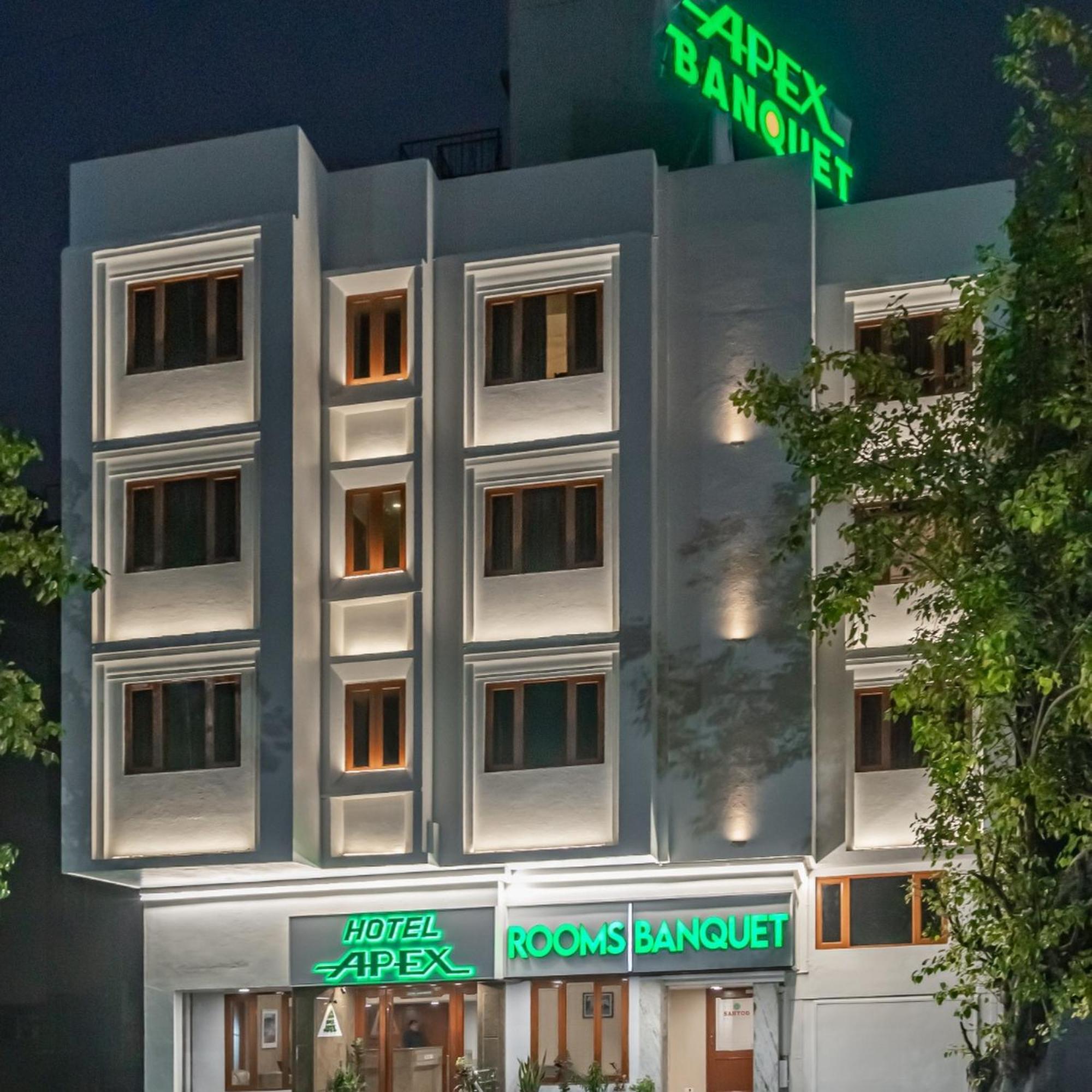 Hotel Apex سورات المظهر الخارجي الصورة