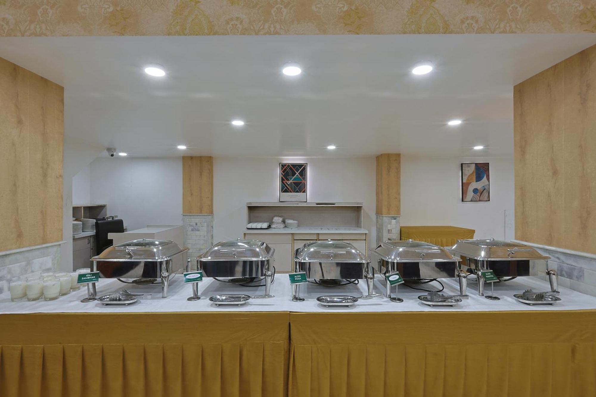 Hotel Apex سورات المظهر الخارجي الصورة