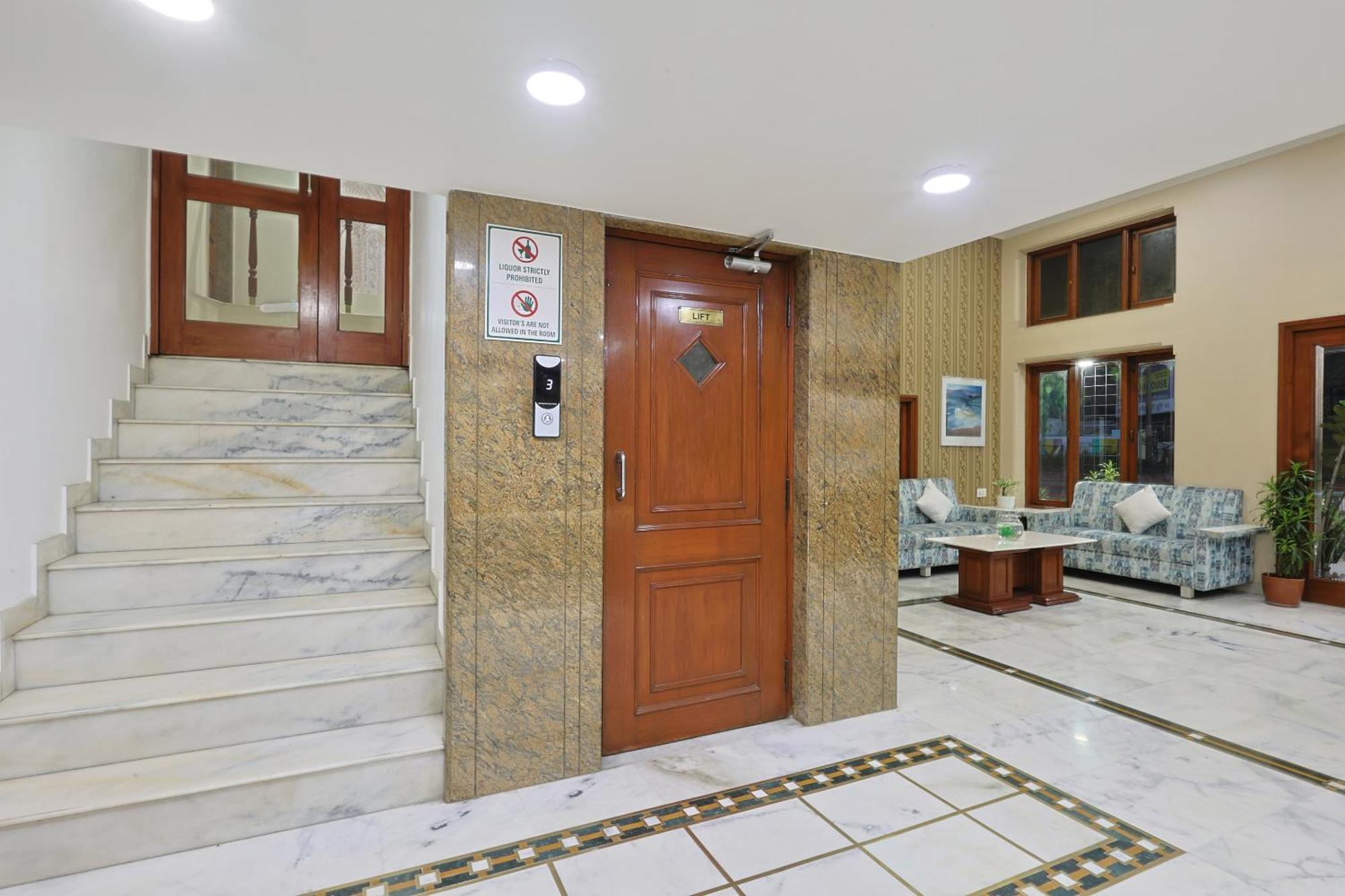 Hotel Apex سورات المظهر الخارجي الصورة