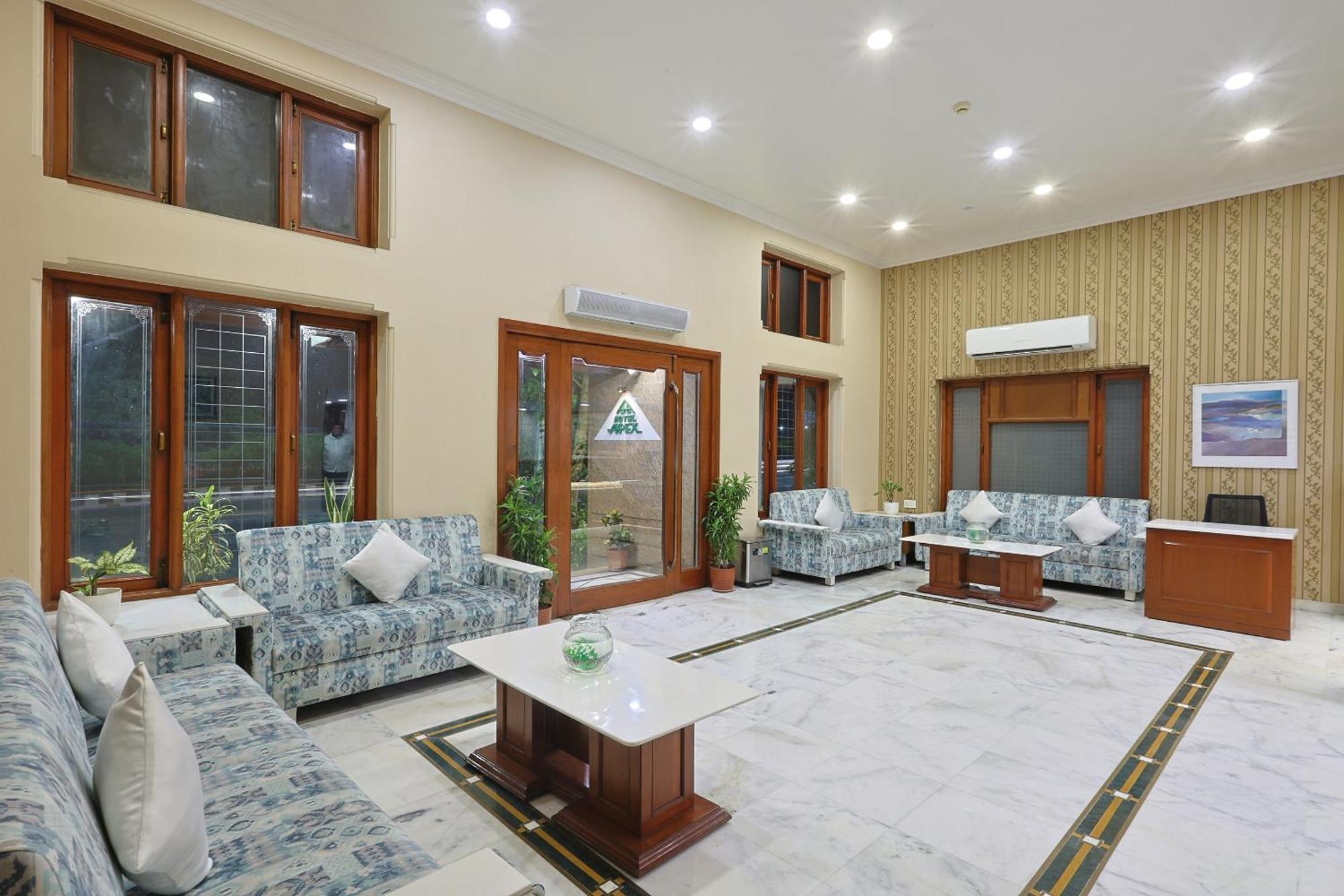 Hotel Apex سورات المظهر الخارجي الصورة