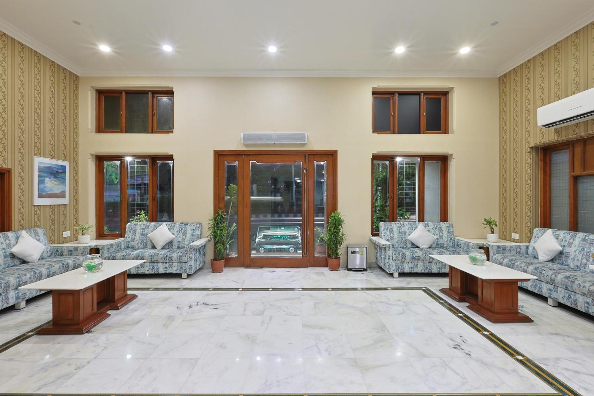 Hotel Apex سورات المظهر الخارجي الصورة