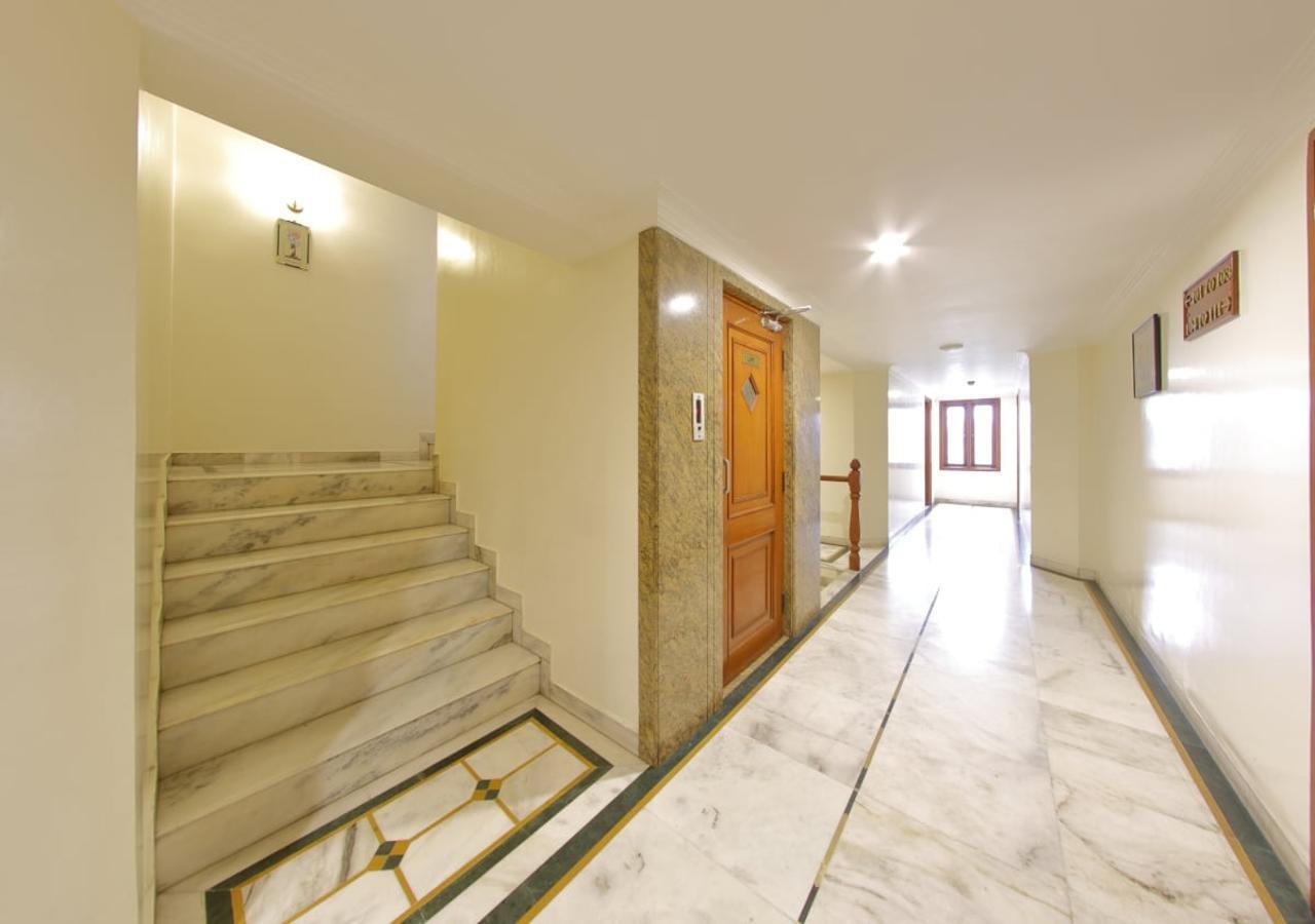 Hotel Apex سورات المظهر الخارجي الصورة
