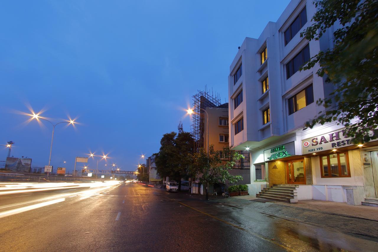 Hotel Apex سورات المظهر الخارجي الصورة