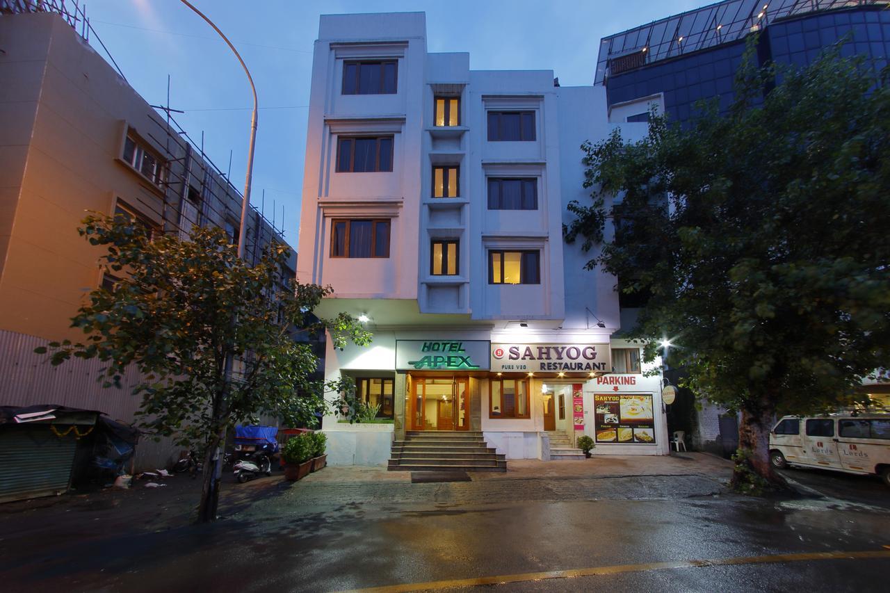 Hotel Apex سورات المظهر الخارجي الصورة