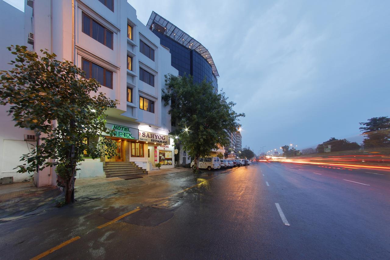 Hotel Apex سورات المظهر الخارجي الصورة